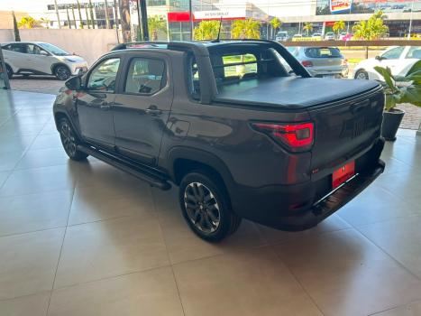 FIAT Strada 1.0 12V TURBO 200 FLEX ULTRA CABINE DUPLA AUTOM�TICO CVT, Foto 6