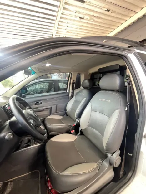 FIAT Strada 1.8 16V FLEX ADVENTURE CABINE ESTENDIDA, Foto 10