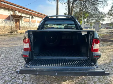 FIAT Strada 1.8 FLEX ADVENTURE CABINE ESTENDIDA, Foto 7