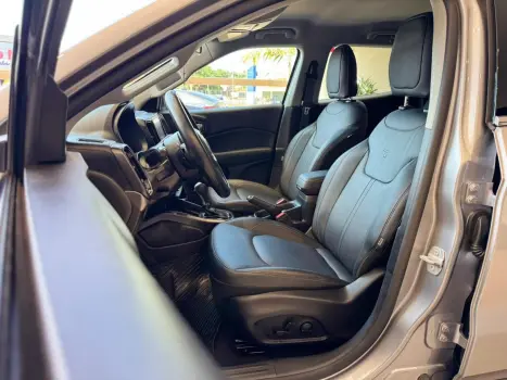 FIAT Toro 1.3 16V 4P FLEX 270 TURBO VOLCANO AUTOM�TICO, Foto 8