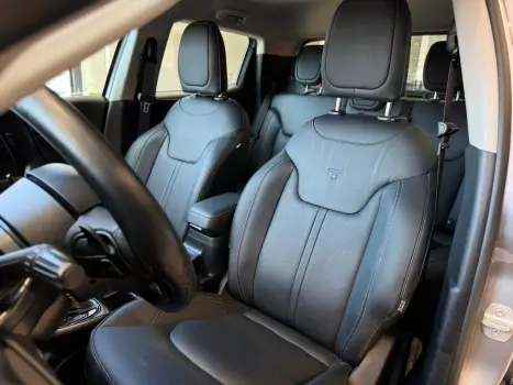 FIAT Toro 1.3 16V 4P FLEX 270 TURBO VOLCANO AUTOM�TICO, Foto 9