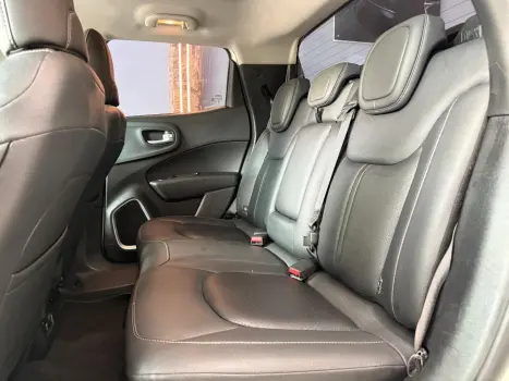FIAT Toro 1.3 16V 4P FLEX 270 TURBO VOLCANO AUTOMÁTICO, Foto 12