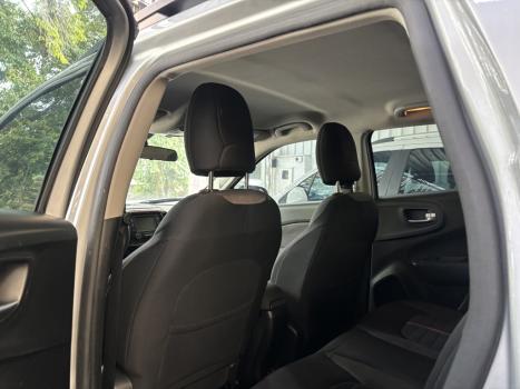 FIAT Toro 1.8 16V 4P FLEX FREEDOM AUTOM�TICO, Foto 9