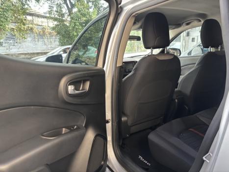 FIAT Toro 1.8 16V 4P FLEX FREEDOM AUTOM�TICO, Foto 10