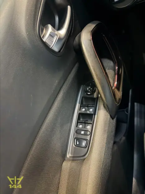 FIAT Toro 1.8 16V 4P FLEX FREEDOM AUTOMÁTICO, Foto 13