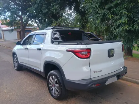 FIAT Toro 1.8 16V FLEX EVO ENDURANCE, Foto 3