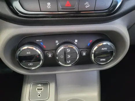 FIAT Toro 2.0 16V 4P VOLCANO 4WD TURBO DIESEL AUTOM�TICO, Foto 14