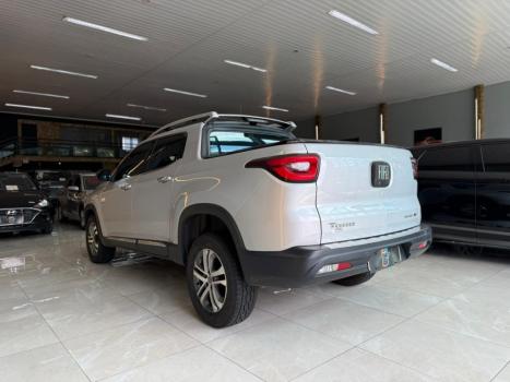 FIAT Toro 2.0 16V 4P VOLCANO 4WD TURBO DIESEL AUTOM�TICO, Foto 4