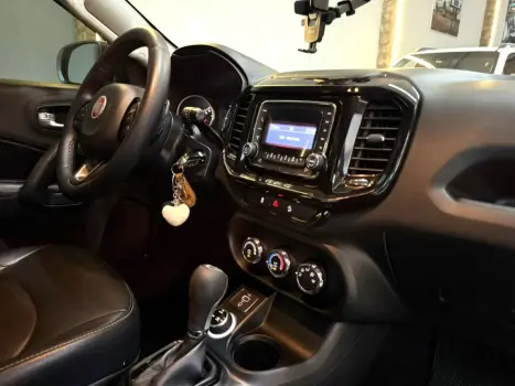 FIAT Toro 2.0 16V 4P 4WD FREEDOM TURBO DIESEL  AUTOM�TICO, Foto 9