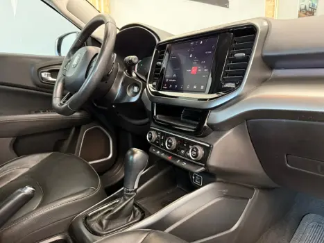 FIAT Toro 2.0 16V 4P VOLCANO 4WD TURBO DIESEL AUTOM�TICO, Foto 10