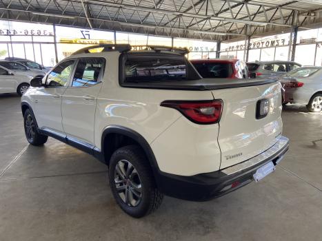 FIAT Toro 2.0 16V 4P 4WD FREEDOM TURBO DIESEL  AUTOM�TICO, Foto 6
