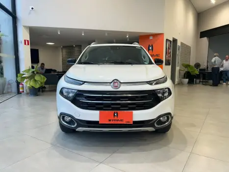 FIAT Toro 2.0 16V 4P VOLCANO 4WD TURBO DIESEL AUTOMÁTICO, Foto 2
