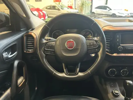 FIAT Toro 2.0 16V 4P VOLCANO 4WD TURBO DIESEL AUTOMÁTICO, Foto 13