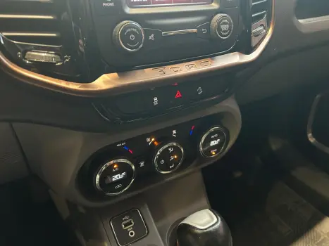 FIAT Toro 2.0 16V 4P VOLCANO 4WD TURBO DIESEL AUTOMÁTICO, Foto 19
