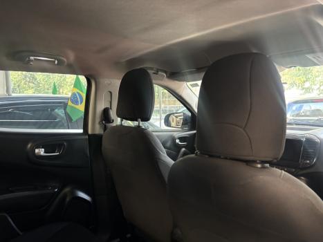 FIAT Toro 2.4 16V 4P FREEDOM MULTIAIR FLEX AUTOM�TICO, Foto 2