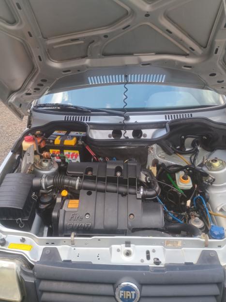 FIAT Uno 1.0 4P FLEX FIRE, Foto 2