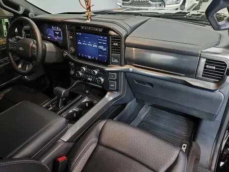 FORD F-150 5.0 V8 24V FX4 LARIAT CABINE DUPLA AUTOM�TICO, Foto 13