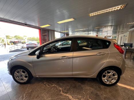 FORD Fiesta Hatch 1.6 4P FLEX SE POWERSHIFT AUTOMTICO, Foto 2