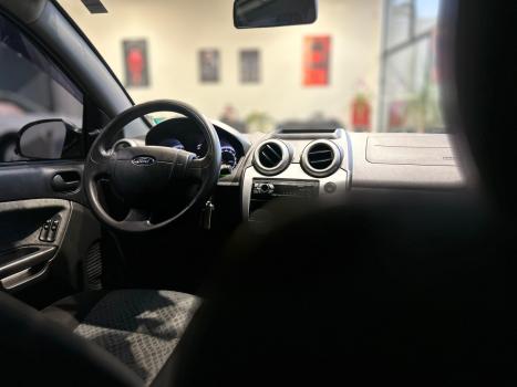 FORD Fiesta Hatch 1.0, Foto 16