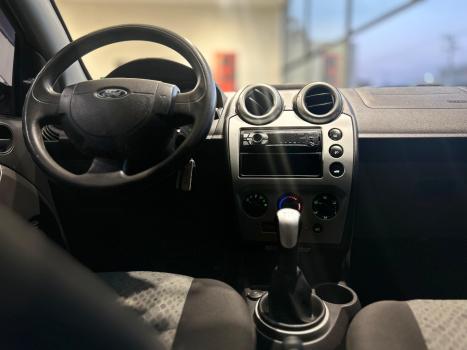 FORD Fiesta Hatch 1.0, Foto 18