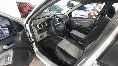 FORD Fiesta Hatch 1.0 4P FLEX, Foto 4