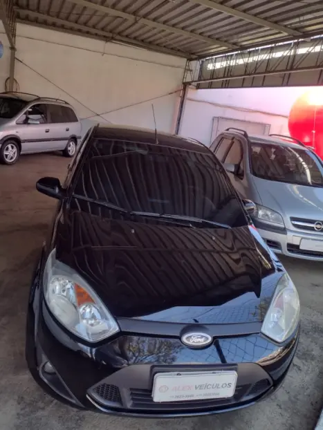 FORD Fiesta Hatch 1.6 CLASS, Foto 1