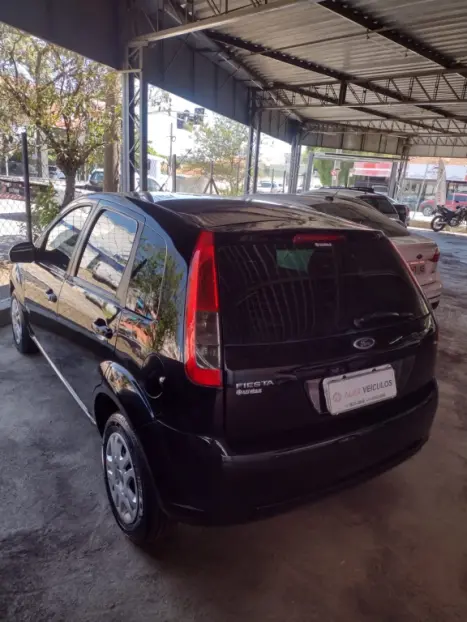 FORD Fiesta Hatch 1.6 CLASS, Foto 2