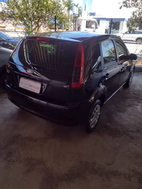 FORD Fiesta Hatch 1.6 CLASS, Foto 3