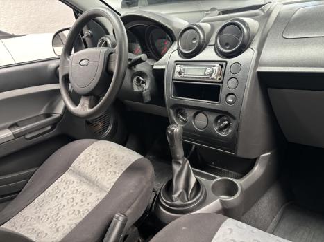FORD Fiesta Hatch 1.0 4P FLEX, Foto 14