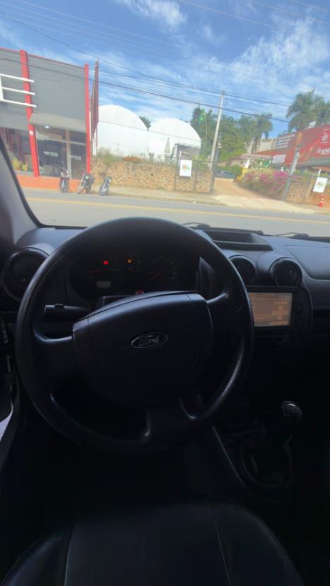 FORD Fiesta Hatch 1.0 4P, Foto 5