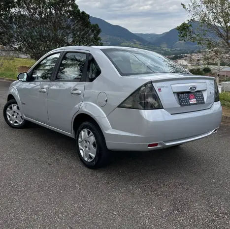 FORD Fiesta Sedan 1.6 4P CLASS FLEX, Foto 4 FORD Fiesta Sedan 1.6 4P CLASS FLEX, Foto 4