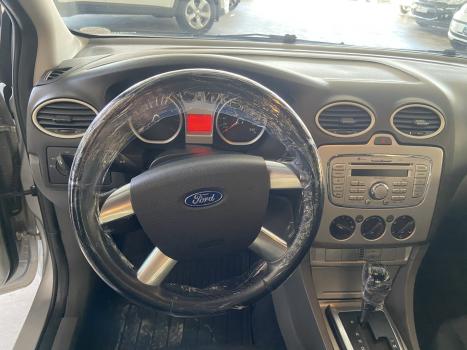 FORD Focus Hatch 2.0 16V 4P GLX FLEX AUTOM�TICO, Foto 7