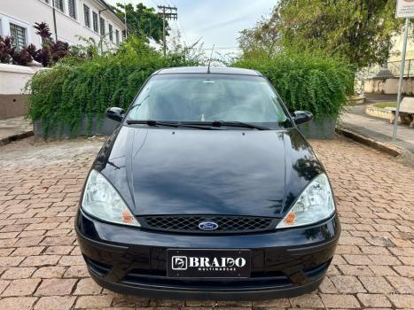 FORD Focus Hatch 2.0 16V 4P GLX, Foto 2