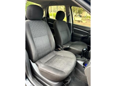 FORD Focus Hatch 2.0 16V 4P GLX, Foto 7