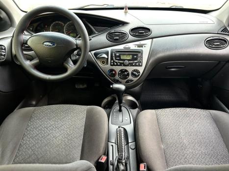 FORD Focus Hatch 2.0 16V 4P GLX, Foto 8
