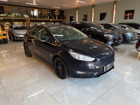 FORD Focus Hatch 2.0 16V 4P TITANIUM FLEX, Foto 2