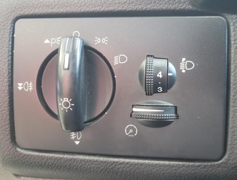 FORD Focus Sedan 1.6 16V 4P GL FLEX, Foto 12