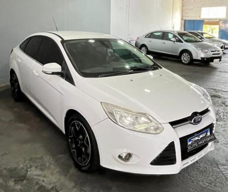 FORD Focus Sedan 2.0 16V 4P FLEX TITANIUM AUTOM�TICO, Foto 2