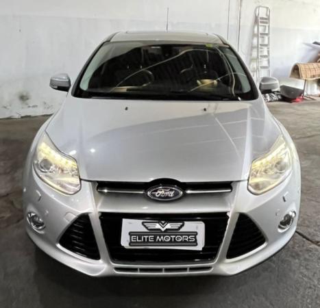 FORD Focus Sedan 2.0 16V 4P FLEX TITANIUM POWERSHIFT AUTOM�TICO, Foto 2