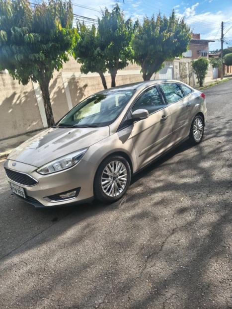 FORD Focus Sedan 2.0 16V 4P FLEX SE POWERSHIFT AUTOMÁTICO, Foto 8