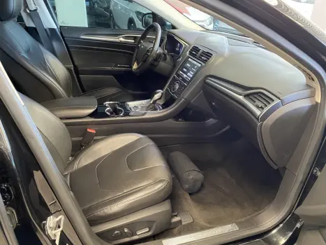 FORD Fusion 2.0 4P 16V ECOBOOST TURBO TITANIUM FWD AUTOM�TICO, Foto 13
