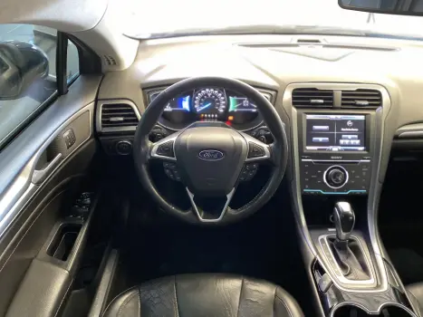 FORD Fusion 2.0 4P 16V ECOBOOST TURBO TITANIUM FWD AUTOM�TICO, Foto 14