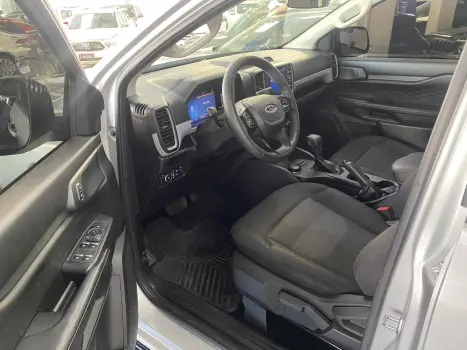 FORD Ranger 2.0 4P TURBO DIESEL XLS 4X4 CABINE DUPLA AUTOM�TICO, Foto 8