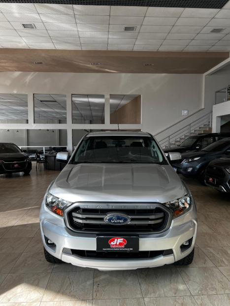 FORD Ranger 2.2 16V XLS DIESEL CABINE DUPLA, Foto 2 FORD Ranger 2.2 16V XLS DIESEL CABINE DUPLA, Foto 2