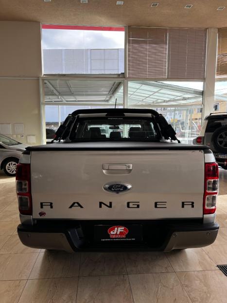 FORD Ranger 2.2 16V XLS DIESEL CABINE DUPLA, Foto 5 FORD Ranger 2.2 16V XLS DIESEL CABINE DUPLA, Foto 5