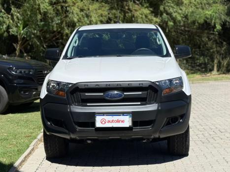 FORD Ranger 2.2 16V XL DIESEL CABINE SIMPLES, Foto 2