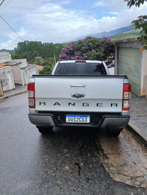 FORD Ranger 2.2 16V XLS DIESEL 4X4 CABINE DUPLA, Foto 4