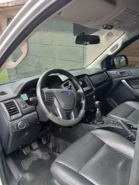 FORD Ranger 2.2 16V XLS DIESEL 4X4 CABINE DUPLA, Foto 7