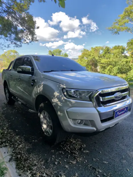 FORD Ranger 2.5 16V FLEX XLT CABINE DUPLA, Foto 5 FORD Ranger 2.5 16V FLEX XLT CABINE DUPLA, Foto 5