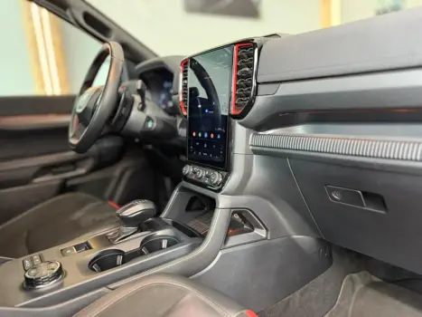 FORD Ranger 3.0 V6 24V CABINE DUPLA RAPTOR 4X4 AUTOM�TICO, Foto 8
